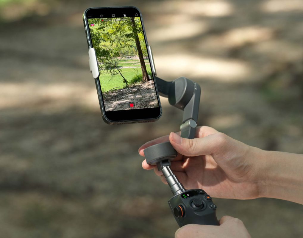 Feature Gimbal Osmo Mobile 6