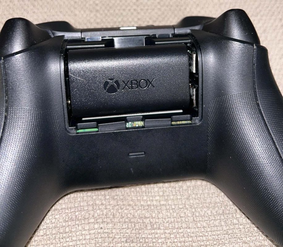 Pin Sạc Chính Hãng Tay Cầm Xbox
