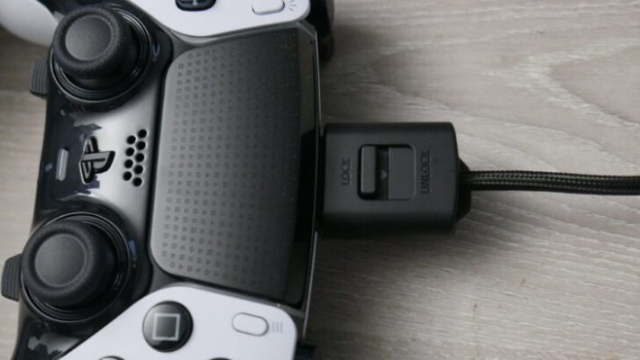Tính Năng Khoá Chặt Dây Vào Tay Cầm Trên Dualsense Edge